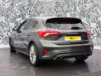 FORD FOCUS 1.5T EcoBoost Vignale Hatchback 5dr Petrol Auto Euro 6 (s/s) (18