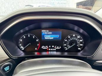 FORD FOCUS 1.5T EcoBoost Vignale Hatchback 5dr Petrol Auto Euro 6 (s/s) (18