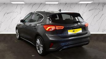 FORD FOCUS 1.5T EcoBoost Vignale Hatchback 5dr Petrol Auto Euro 6 (s/s) (18
