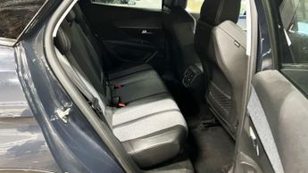 PEUGEOT 3008 1.5 BlueHDi Allure SUV 5dr Diesel EAT Euro 6 (s/s) (130 ps)