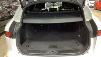 JAGUAR F-PACE 2.0 D180 R-Sport SUV 5dr Diesel Auto AWD Euro 6 (s/s) (180 ps)