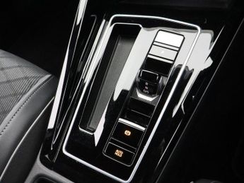 VOLKSWAGEN GOLF 2.0 TDI R-Line Estate 5dr Diesel DSG Euro 6 (s/s) (150 ps)