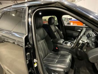 LAND ROVER RANGE ROVER VELAR 2.0 P250 R-Dynamic S SUV 5dr Petrol Auto 4WD Euro 6 (s/s) (250 b