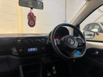 VOLKSWAGEN UP! 1.0 Move up! Hatchback 3dr Petrol Manual Euro 6 (60 ps)