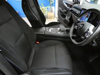 RENAULT AUSTRAL 1.2 E-TECH techno esprit Alpine SUV 5dr Petrol Hybrid Auto Euro 