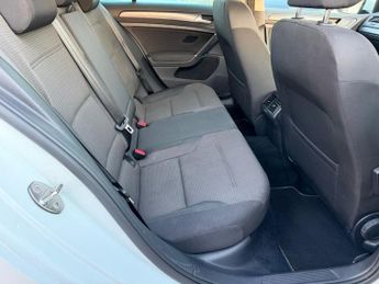 VOLKSWAGEN GOLF 1.0 TSI Match Hatchback 5dr Petrol Auto 