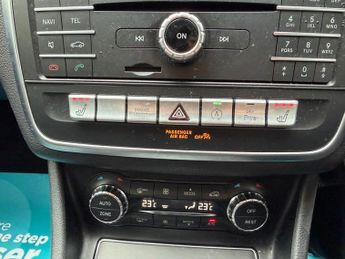 MERCEDES-BENZ GLA 1.6 GLA200 Sport (Executive) SUV 5dr Petrol Auto 