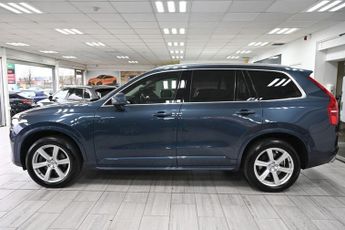 VOLVO XC90 2.0 B5 MHEV Momentum SUV 5dr Petrol Hybrid Auto 4WD Euro 6 (s/s)