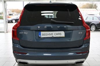 VOLVO XC90 2.0 B5 MHEV Momentum SUV 5dr Petrol Hybrid Auto 4WD Euro 6 (s/s)