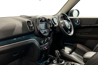 MINI COUNTRYMAN 2.0 Cooper D Exclusive SUV 5dr Diesel Auto ALL4 Euro 6 (s/s) (15