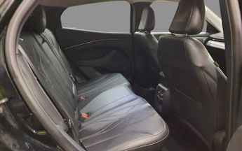 FORD MUSTANG MACH-E Standard Range 70kWh SUV 5dr Electric Automatic (269 ps)