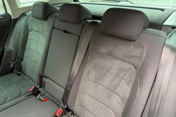 VOLKSWAGEN TIGUAN 2.0 TDI SEL SUV 5dr Diesel DSG Euro 6 (s/s) (150 ps) Panoramic S