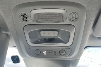 FIAT 500E 42kWh Icon Hatchback 3dr Electric Auto (118 ps) Touchscreen With