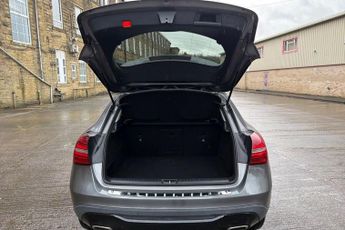 MERCEDES-BENZ GLA CLASS 1.6 GLA180 Urban Edition SUV 5dr Petrol 7G-DCT Euro 6 (s/s) (122