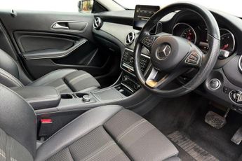 MERCEDES-BENZ GLA CLASS 1.6 GLA180 Urban Edition SUV 5dr Petrol 7G-DCT Euro 6 (s/s) (122
