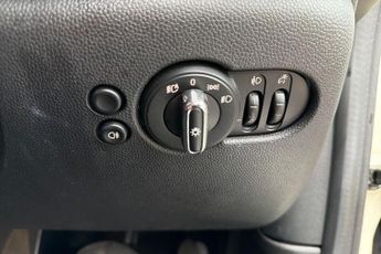 MINI HATCH 1.5 Cooper Classic Hatchback 3dr Petrol Steptronic Euro 6 (s/s) 