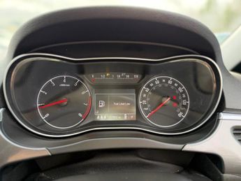 VAUXHALL CORSA 1.4i SE Hatchback 5dr Petrol Auto Euro 6 (90 ps)