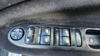 CITROEN C3 PICASSO 1.6 HDi Exclusive MPV 5dr Diesel Manual Euro 4 (90 ps)