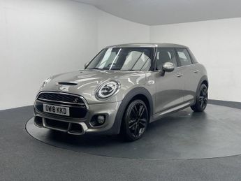 MINI HATCH 2.0 Cooper S Hatchback 5dr Petrol Steptronic Euro 6 (s/s) (192 p