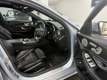 MERCEDES-BENZ C-CLASS 2.1 C250d AMG Line (Premium Plus) Estate 5dr Diesel G-Tronic+ Eu