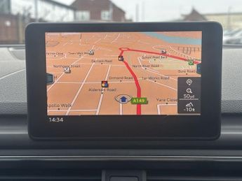 AUDI A4 2.0 TDI 40 S line Saloon 4dr Diesel S Tronic Euro 6 (s/s) (190 p