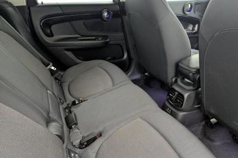 MINI COUNTRYMAN 1.5 10kWh Cooper SE Classic SUV 5dr Petrol Plug-in Hybrid Auto A