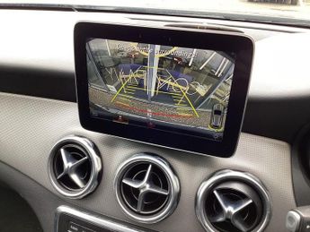 MERCEDES-BENZ GLA 1.6 GLA200 Sport (Executive) SUV 5dr Petrol 7G-DCT Euro 6 (s/s) 