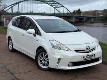 Toyota Prius 1.5 Saloon 4dr Petrol Hybrid CVT (120 g/km, 70 bhp)