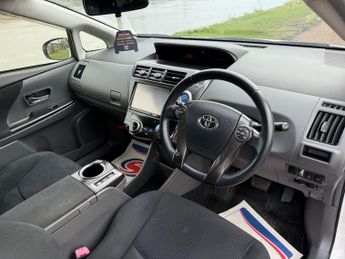 TOYOTA PRIUS 1.5 Saloon 4dr Petrol Hybrid CVT (120 g/km, 70 bhp)