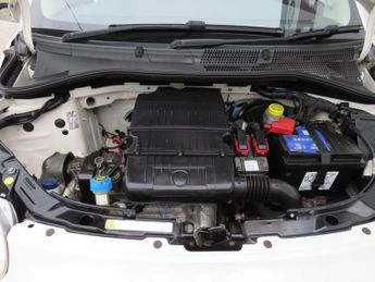 FIAT 500 1.2 Pop Hatchback 3dr Petrol Auto Euro 4 (69 bhp)