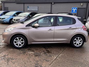 PEUGEOT 208 1.4 e-HDi Active Hatchback 5dr Diesel EGC Euro 5 (s/s) (70 ps)