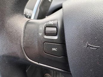 PEUGEOT 208 1.4 e-HDi Active Hatchback 5dr Diesel EGC Euro 5 (s/s) (70 ps)