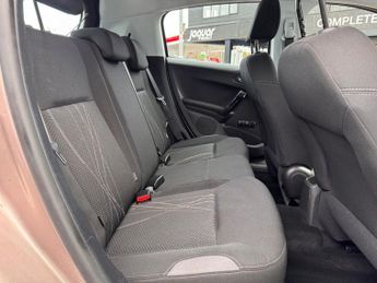 PEUGEOT 208 1.4 e-HDi Active Hatchback 5dr Diesel EGC Euro 5 (s/s) (70 ps)