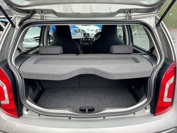 VOLKSWAGEN UP! 1.0 High up! Hatchback 5dr Petrol ASG Euro 5 (75 ps) Navigation