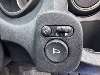 HONDA JAZZ 1.4 i-VTEC ES Hatchback 5dr Petrol CVT Euro 5 (99 ps)