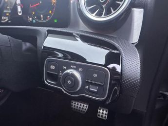 MERCEDES-BENZ CLA 1.3 CLA200 AMG Line (Executive) Coupe 4dr Petrol 7G-DCT Euro 6 (