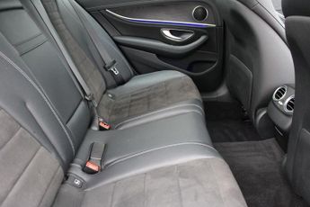 MERCEDES-BENZ E-CLASS 2.0 E220d AMG Line Saloon 4dr Diesel G-Tronic+ Euro 6 (s/s) (194