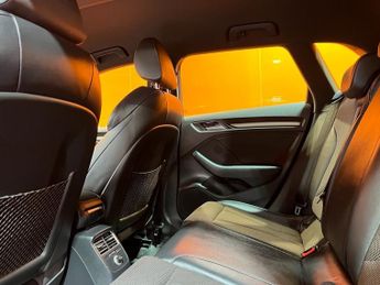 AUDI A3 1.5 TFSI CoD 35 S line Sportback 5dr Petrol S Tronic Euro 6 (s/s