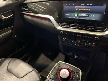 KIA NIRO 64kWh 4+ SUV 5dr Electric Auto (201 bhp)