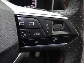 SEAT LEON 1.4 eHybrid 12.8kWh FR Hatchback 5dr Petrol Plug-in Hybrid DSG E