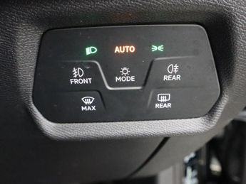 SEAT LEON 1.4 eHybrid 12.8kWh FR Hatchback 5dr Petrol Plug-in Hybrid DSG E