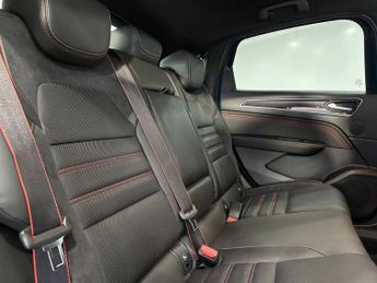 RENAULT ARKANA 1.3 TCe MHEV r.s. line SUV 5dr Petrol EDC 2WD Euro 6 (s/s) (140 