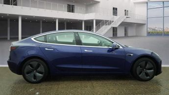 TESLA Model 3 (Dual Motor) Long Range Saloon 4dr Electric Auto 4WDE (346 ps)