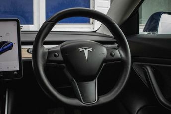 TESLA Model 3 (Dual Motor) Long Range Saloon 4dr Electric Auto 4WDE (346 ps)