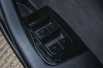 TESLA Model 3 (Dual Motor) Long Range Saloon 4dr Electric Auto 4WDE (346 ps)