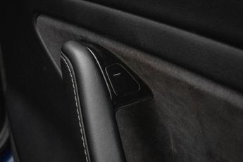 TESLA Model 3 (Dual Motor) Long Range Saloon 4dr Electric Auto 4WDE (346 ps)