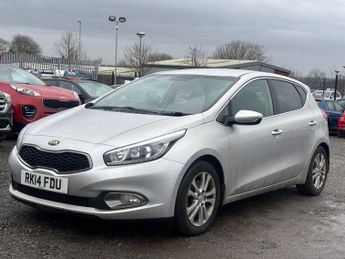 KIA CEED 1.6 CRDi EcoDynamics 3 Hatchback 5 Door Diesel Manual Silver Low