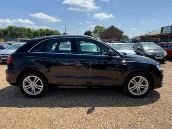 AUDI Q3 2.0 TDI S line SUV 5dr Diesel S Tronic quattro Euro 6 (s/s) (Nav