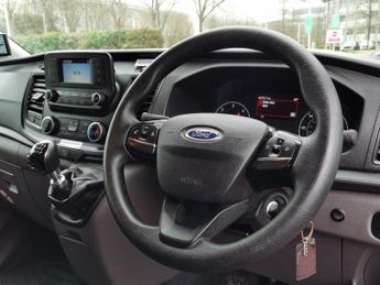 FORD TRANSIT CUSTOM 2.0 320 EcoBlue Leader Kombi Double Cab 5dr Diesel Manual L1 H1 