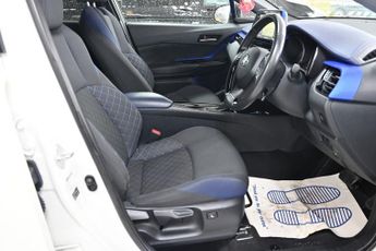 TOYOTA C-HR 1.8 VVT-h Dynamic SUV 5dr Petrol Hybrid CVT Euro 6 (s/s) (122 ps